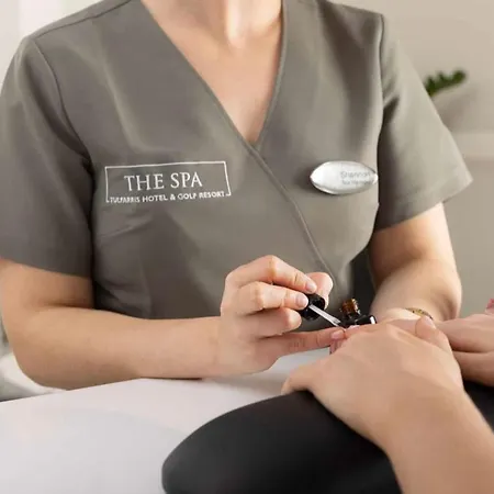 منتجع Tulfarris & Village 2 Bedroom Sleeps 5 بلسيينغتون