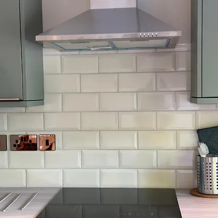 Tulfarris & Village 2 Bedroom Sleeps 5 *