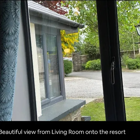 منتجع Tulfarris & Village 2 Bedroom Sleeps 5 بلسيينغتون