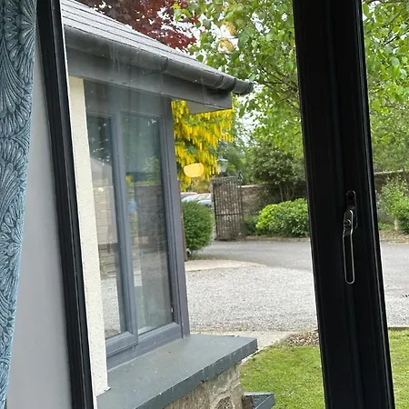 منتجع Tulfarris & Village 2 Bedroom Sleeps 5 *